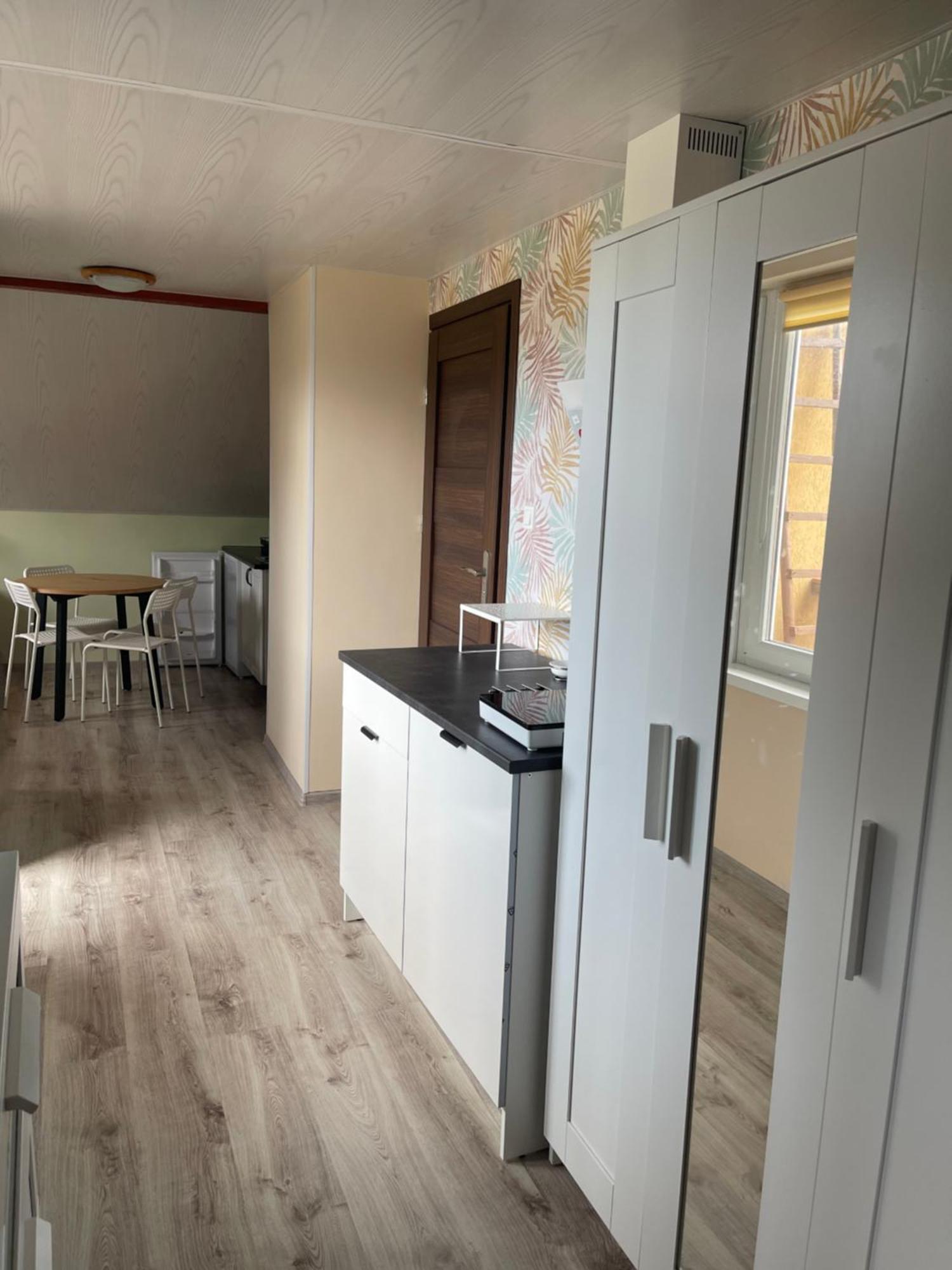 Pokoje Goscinne - Apartamenty Mati Копалино Экстерьер фото